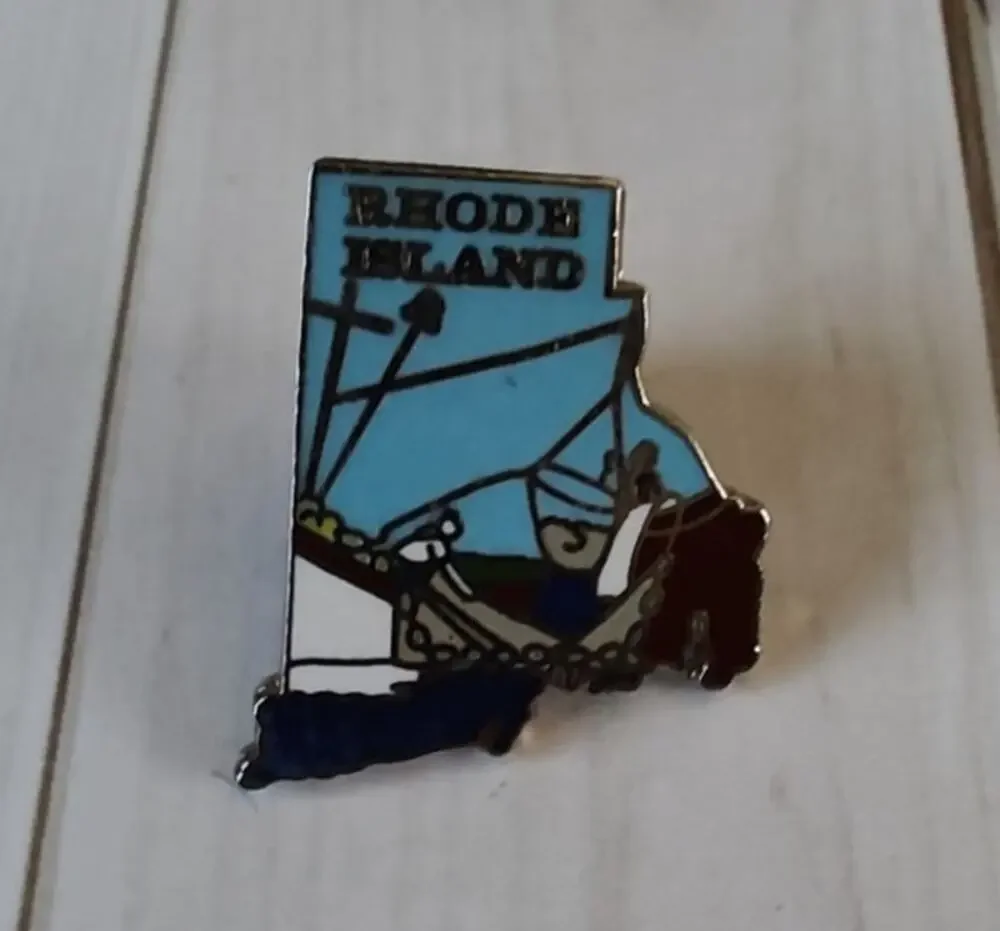 Rhode Island State Shaped Pin Souvenir Travel Hat Lapel Collectible